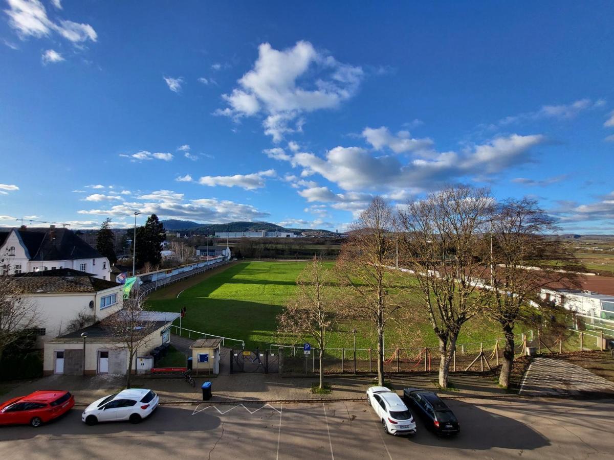 Apartment Wohnen Im Schloss - Alter Bahnhof Von Kruft
