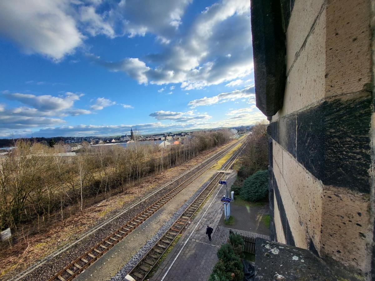 Apartment Wohnen Im Schloss - Alter Bahnhof Von Kruft