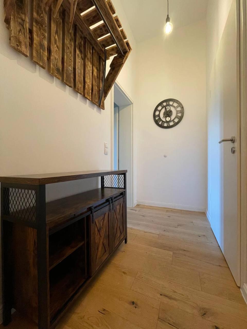 Wohnen Im Schloss - Alter Bahnhof Von Kruft