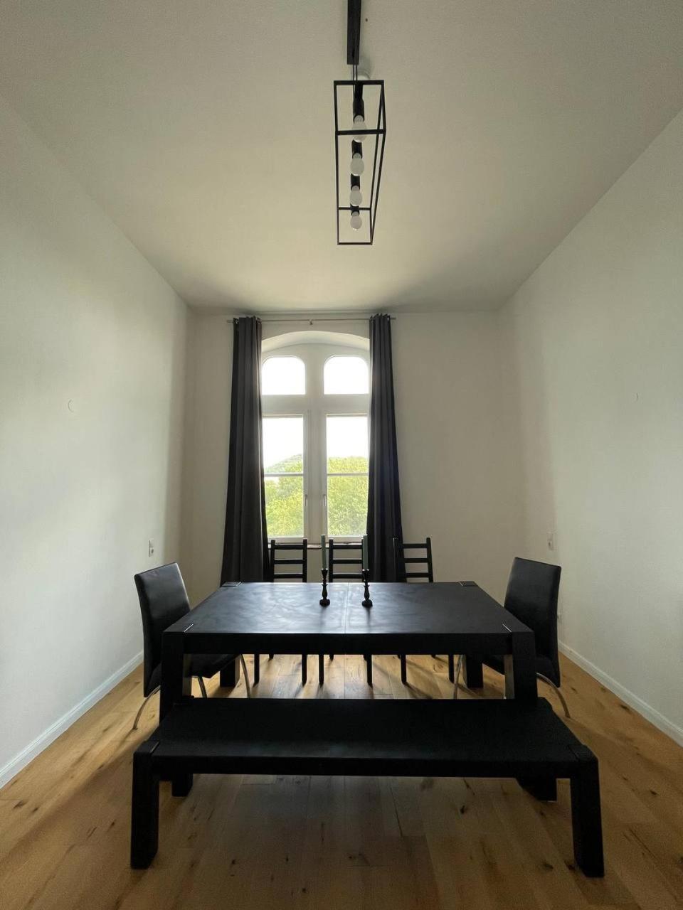 Wohnen Im Schloss - Alter Bahnhof Von Kruft