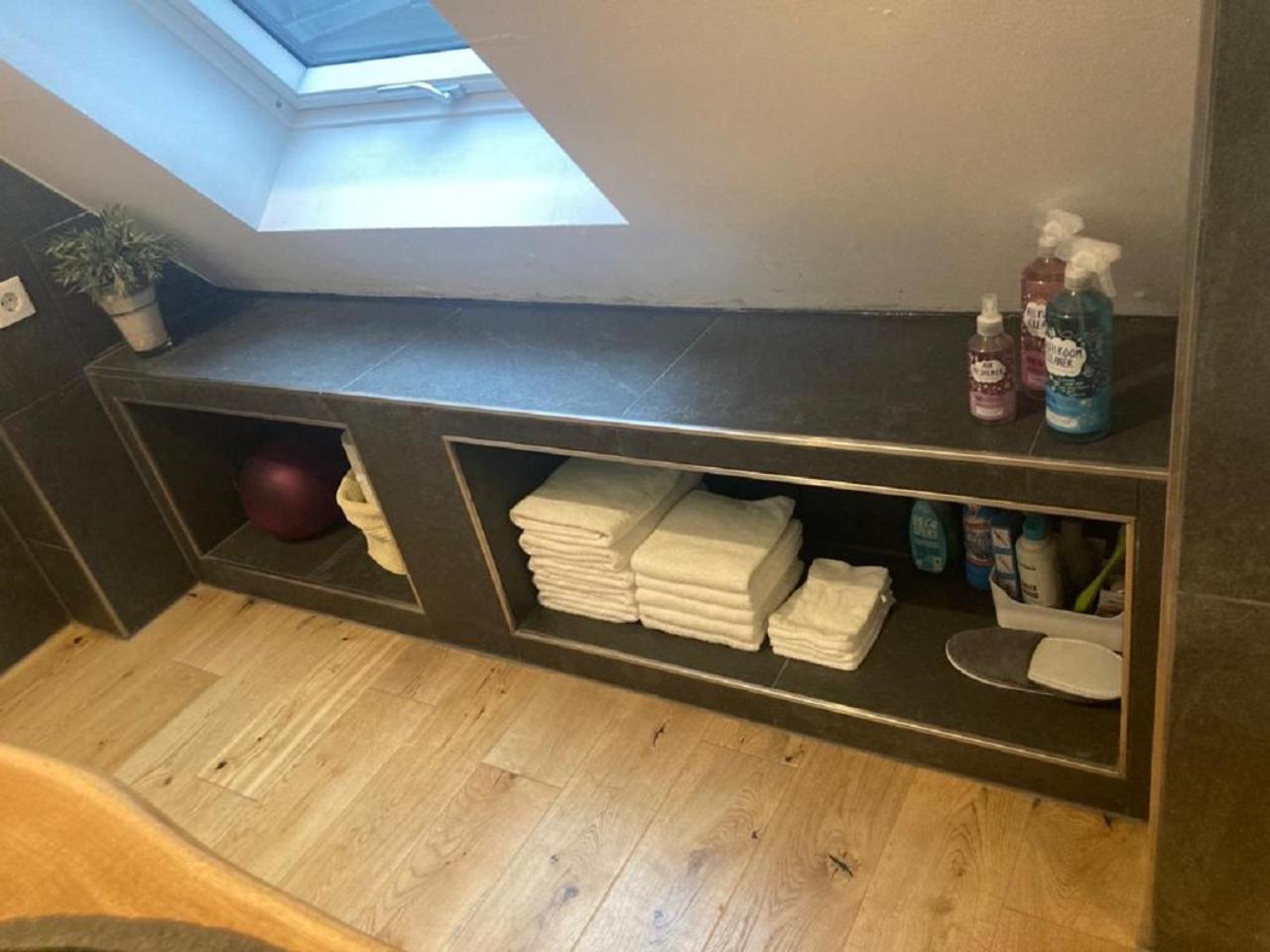 Wohnen Im Schloss - Alter Bahnhof Von Apartment *