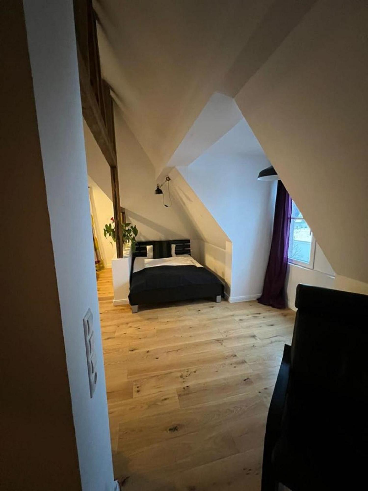Wohnen Im Schloss - Alter Bahnhof Von Apartment Kruft