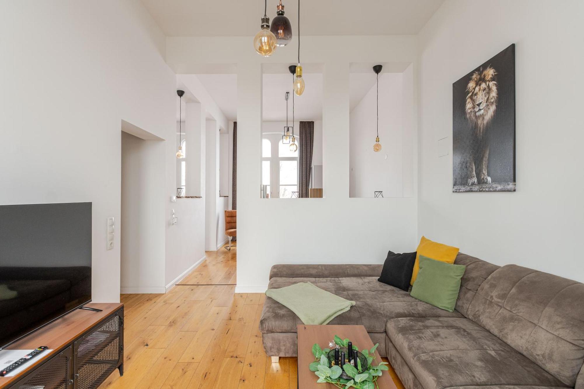 Wohnen Im Schloss - Alter Bahnhof Von Apartment