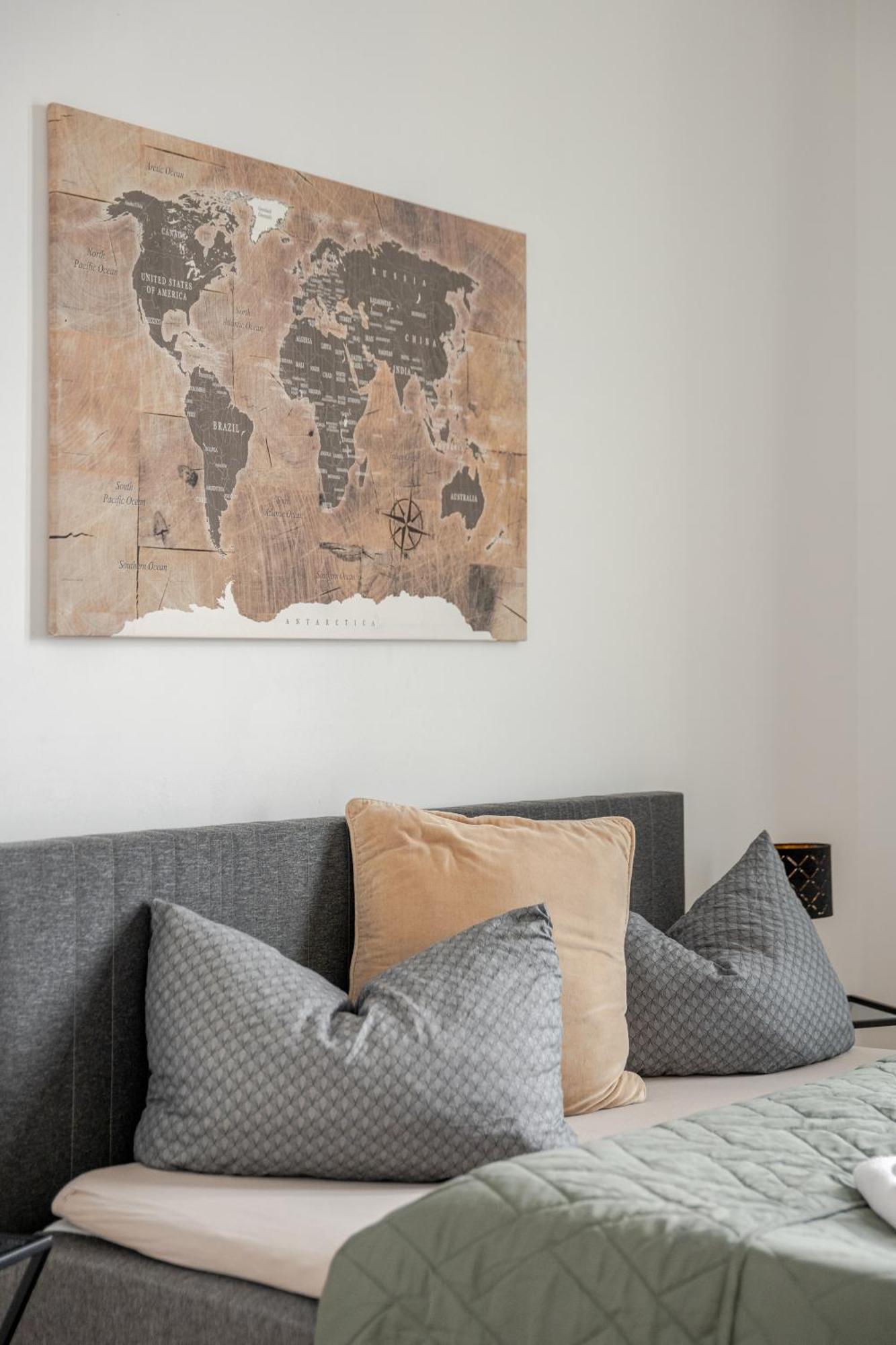 Apartment Wohnen Im Schloss - Alter Bahnhof Von Kruft