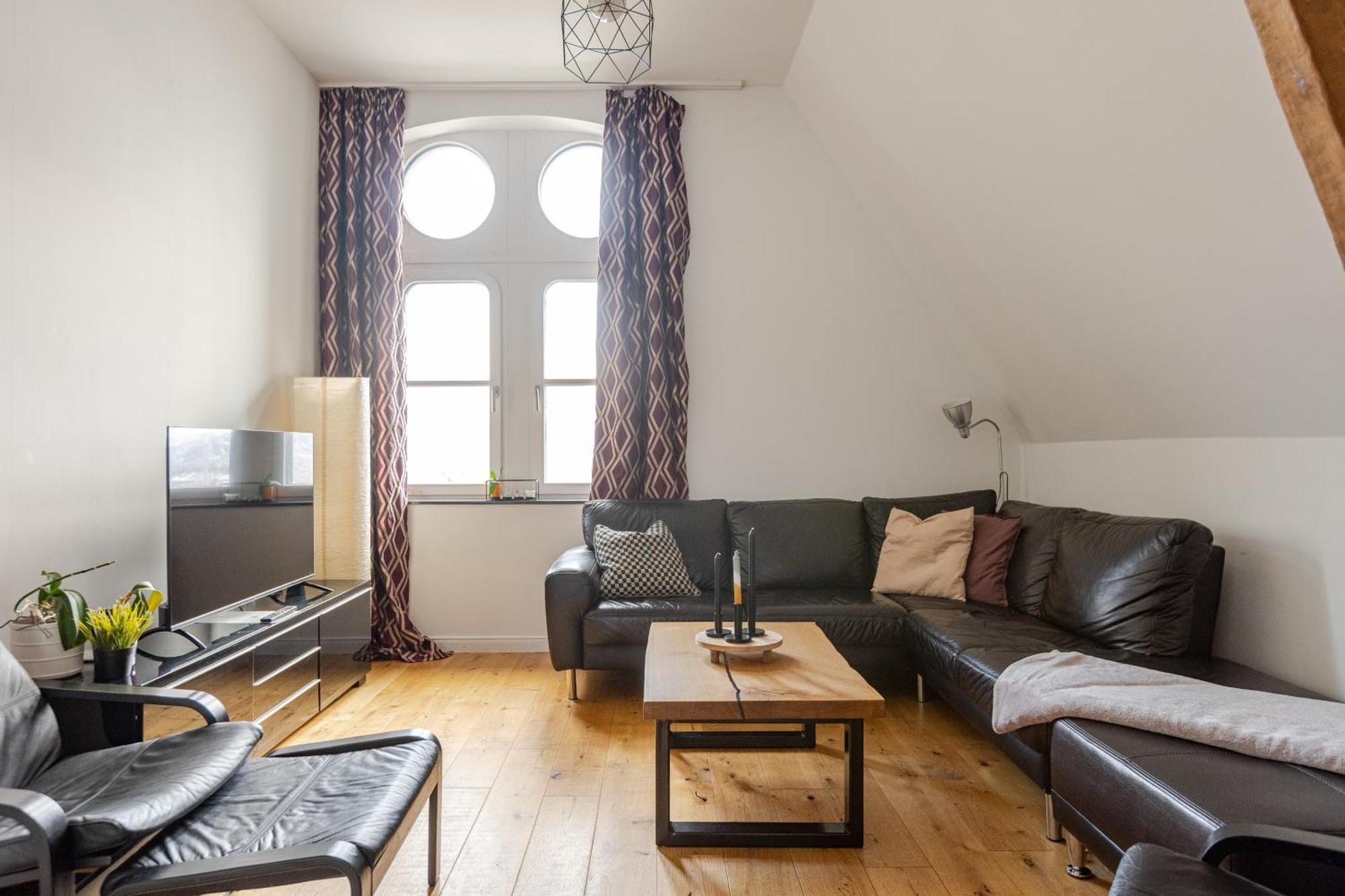 Apartment Wohnen Im Schloss - Alter Bahnhof Von Kruft