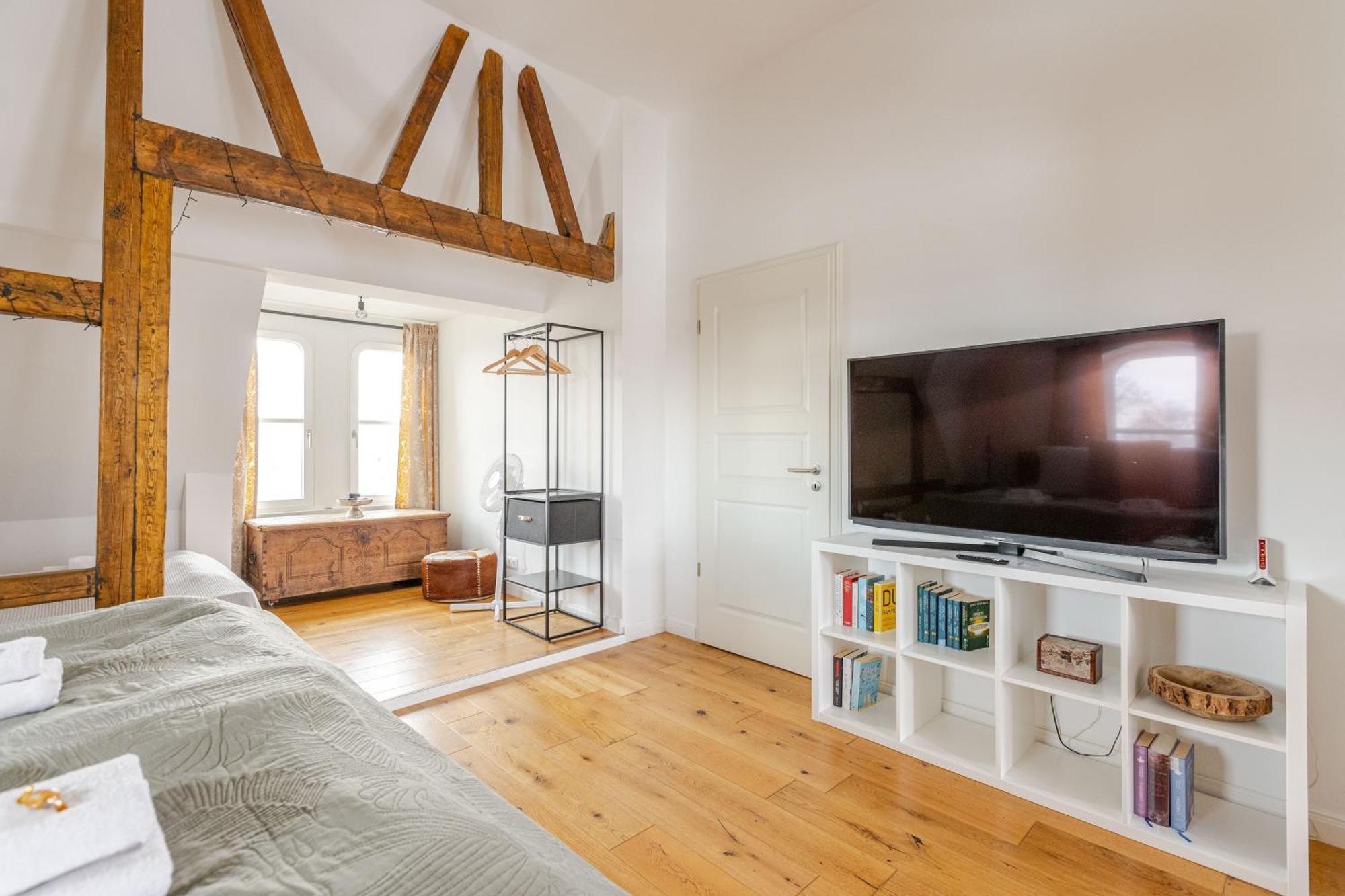 Wohnen Im Schloss - Alter Bahnhof Von Apartment