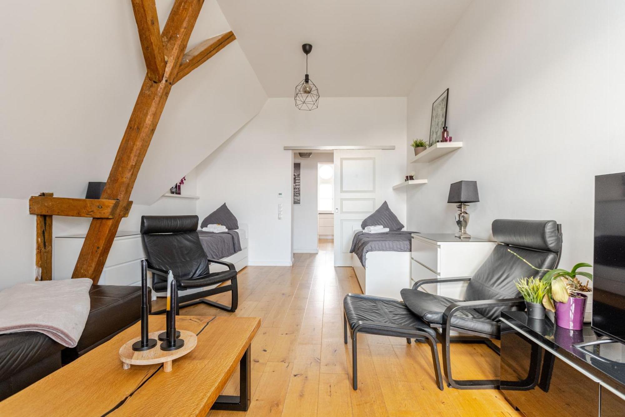 Wohnen Im Schloss - Alter Bahnhof Von Apartment *
